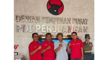 Sejumlah anggota PAC PDIP wilayah Banten datangi kantor DPP PDIP