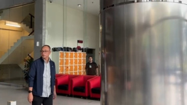 Rasamala Aritonang di KPK setelah menjalani pemeriksaan soal kasus TPPU mantan Menteri Pertanian RI Syahrul Yasin Limpo alias SYL