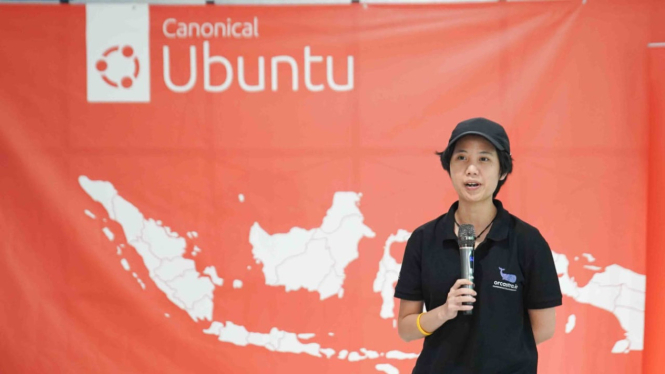 Andini Anissa, perempuan pertama peraih gelar 'kubestronaut'.