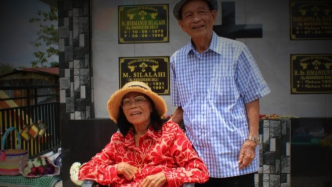 VIVA Militer: Ibu Tiobonur Silalahi ibunda Jenderal TNI Maruli Simanjuntak.
