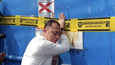 Pemkot Surabaya segel gudang CV Sentoso Seal perusahan penahan ijazah karyawan   