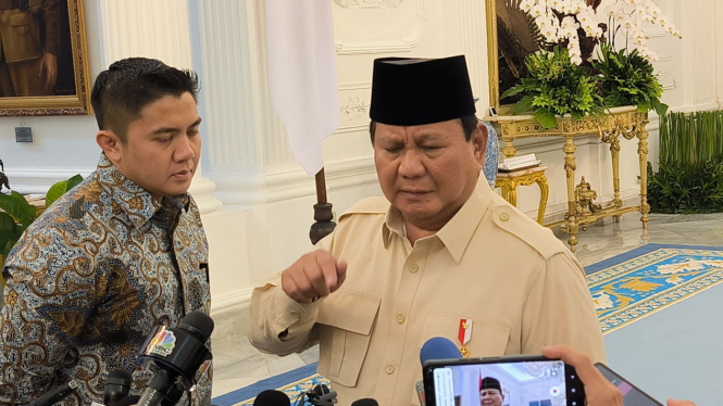 Presiden RI, Prabowo Subianto Usai Menerima Kunjungan Wakil Perdana Menteri (PM) Malaysia Dato’ Seri Dr. Ahmad Zahid bin Hamidi di Istana Merdeka