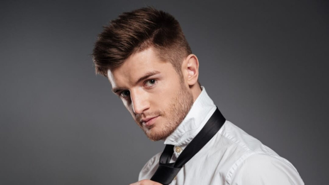 Ilustrasi potongan rambut pria undercut