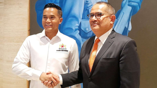 Ketum Kadin Indonesia Anindya Bakrie dan Duta Besar Peru Luis Tsuboyama.