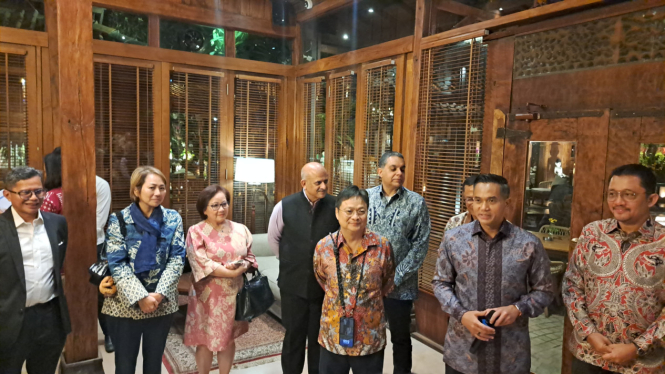 Pertemuan Ketua Umum Kadin, Anindya Bakrie dengan pengusaha tekstil dan Cotton USA