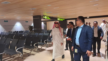 Jajaran Pengelola Bandara Soetta dan pewakilan Pemerintah Arab saudi saat cek fasilitas Makkah route
