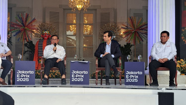 Gubernur Jakarta Pramono Anung saat konferensi pers Jakarta E-Prix 2025