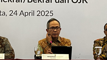 Ketua Dewan Komisioner Otoritas Jasa Keuangan, Mahendra Siregar