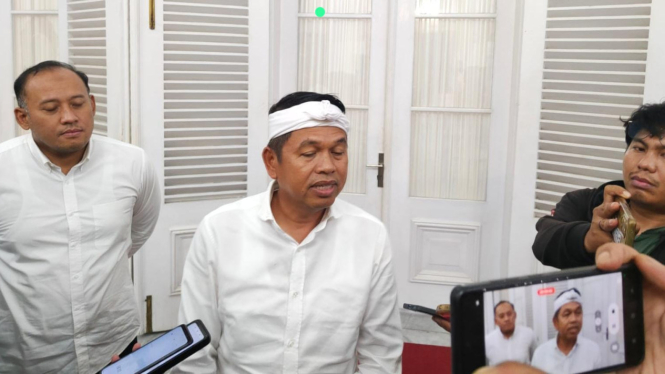 Gubernur Jawa Barat Dedi Mulyadi