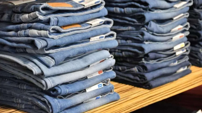 Rekomendasi 14 Merek Jeans Lokal Terbaik