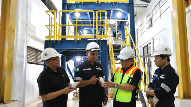 PT Timah Tbk mengakselerasi pengembangan logam timah jarang atau rare earth element, dengan mengembangkan Pilot Plant Logam Tanah Jarang (LTJ) di Tanjung Ular, Kabupaten Bangka Barat, Babel