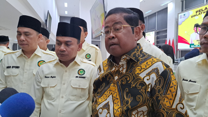  Wakil Ketua Umum Partai Golkar Idrus Marham