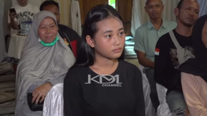 Rumah Sudah Digusur, Remaja Ini Ngotot ke Dedi Mulyadi untuk Wisuda Diadakan