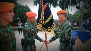 VIVA Militer: Serah terima jabatan Komandan Den 903 Satbravo 90 Kopasgat TNI