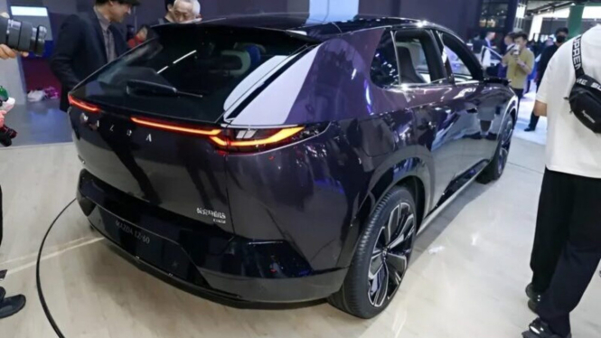 Mazda EZ-60 di Shanghai Auto Show 2025