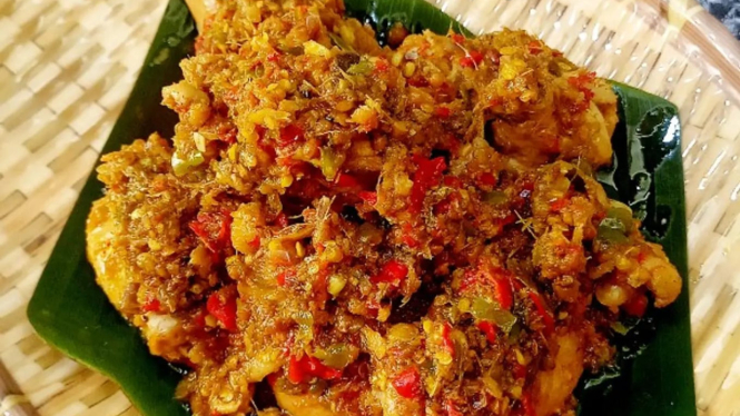 Ayam Betutu Khas Bali