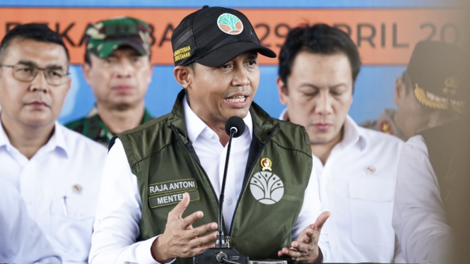 Menteri Kehutanan (Menhut) Raja Juli Antoni 