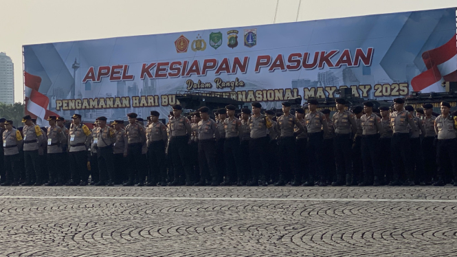 Kapolda Metro Jaya Irjen Pol Karyoto menekankan pentingnya kesiapsiagaan total aparat keamanan dalam menghadapi potensi kerawanan selama peringatan May Day.