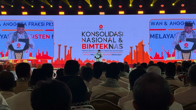 tujuan dari Bimtek dan Konsolidasi Nasional ini adalah untuk meningkatkan kapasitas dan profesionalisme para Aleg PKS dalam melaksanakan tugas mereka. 