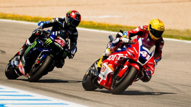 Aleix Espargaro dan Alex Rins di MotoGP Spanyol 2025