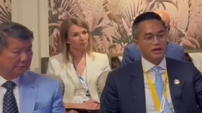 Ketua Umum Kadin Indonesia, Anindya Bakrie bersama Utusan Presiden Bidang Perubahan Iklim dan Energi, Hashim S. Djojohadikusumo, di acara Bloomberg New Energy Forum Summit 2025 yang digelar di New York, Amerika Serikat (AS) mulai 29-30 April 2025