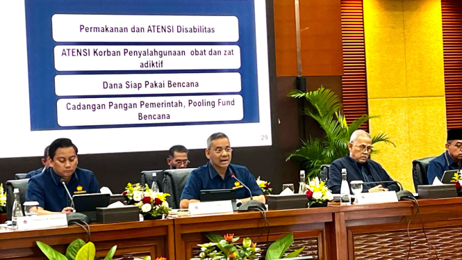 Wakil Menteri Keuangan, Suahasil Nazara dalam konferensi pers APBN KiTA