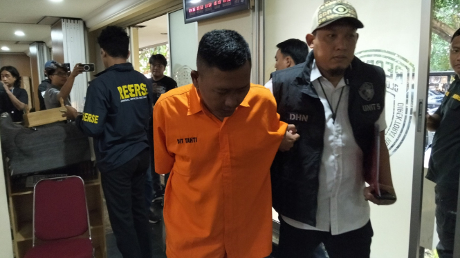 Pelaku pembunuhan anak yang jasadnya ditemukan terbakar di Tangerang.
