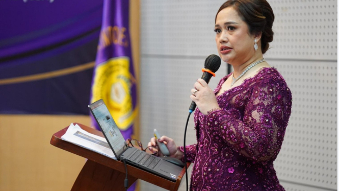 dr. Julita Lea Lestari