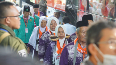 Jemaah haji Indonesia kloter 1 Jakarta sudah diberangkat ke Tanah Suci.