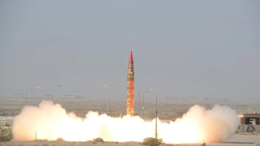 VIVA Militer: Rudal balistik Shaheenn 1A militer Pakistan