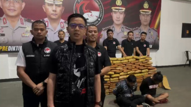 Polda Metro Jaya mengungkap kasus penyelundupan narkoba jenis ganja 143 kilogram (sumber: istimewa)