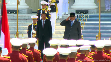 Presiden RI Prabowo Subianto dan Presiden Senat Kerajaan Kamboja, Samdech Akka Moha Sena Padei Techo Hun Sen (sumber: tangkapan layar YouTube Sekretariat Presiden)