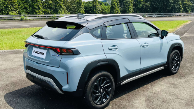 Suzuki Fronx