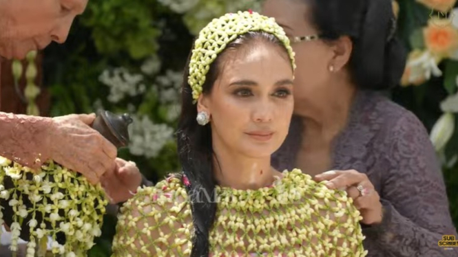 Siraman Luna Maya