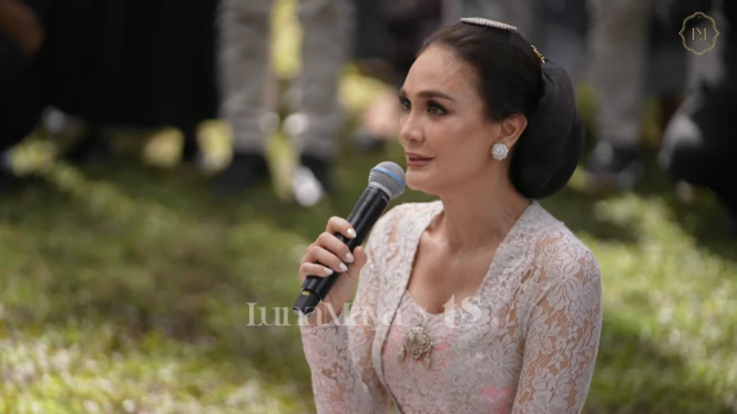 Luna Maya