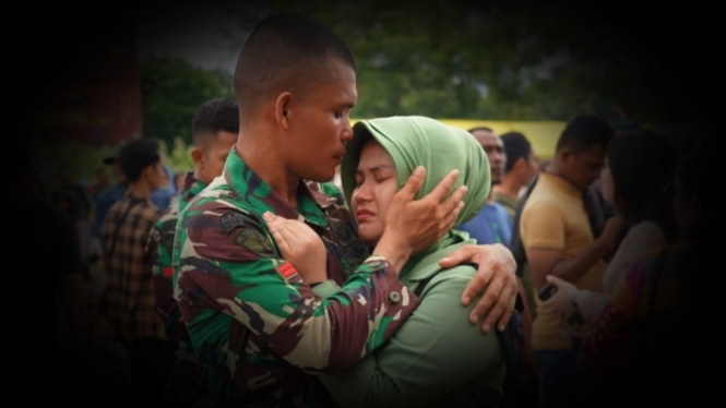 VIVA Militer: Suasana haru keberangkatan Yonif Raider 113/Jaya Sakti ke Papua
