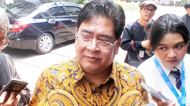 [Ketua Bidang Ketenagakerjaan Asosiasi Pengusaha Indonesia (Apindo), Bob Azam, saat ditemui di kawasan SCBD, Jakarta Selatan, Selasa, 6 Mei 2025]
