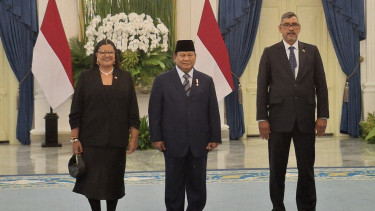 Momen Presiden Prabowo Subianto Menerima Surat Kepercayaan dari Duta Besar Luar Biasa dan Berkuasa Penuh (LBBP) untuk Republik Indonesia