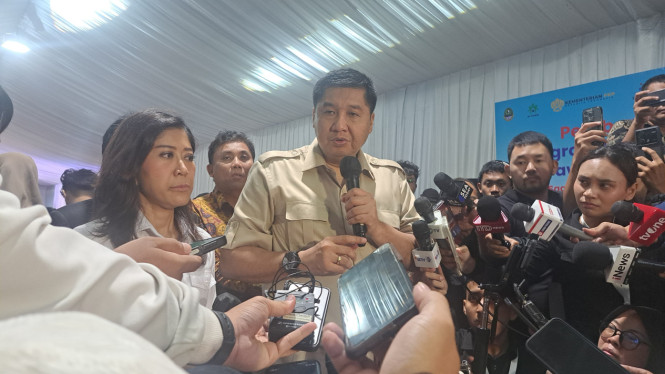 Menteri Komunikasi dan Digital Republik Indonesia Meutya Viada Hafid dan Menteri Perumahan dan Kawasan Permukiman Maruarar Sirait