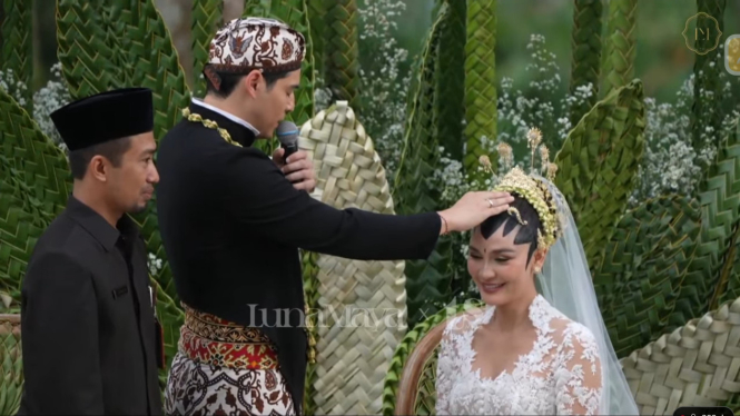 Maxime Bouttier dan Luna Maya.