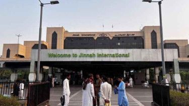 Jinnah International Airport di Karachi, Pakistan