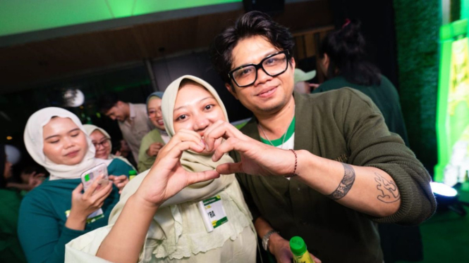 Juicy Luicy Bersama Salah Satu Fans