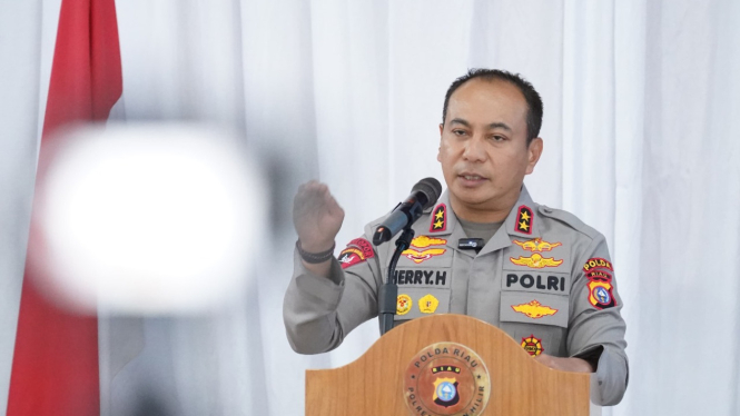 Kapolda Riau Inspektur Jenderal Polisi Herry Heryawan 