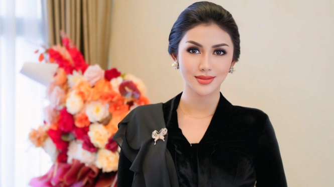 Selebgram, Rekha Lena
