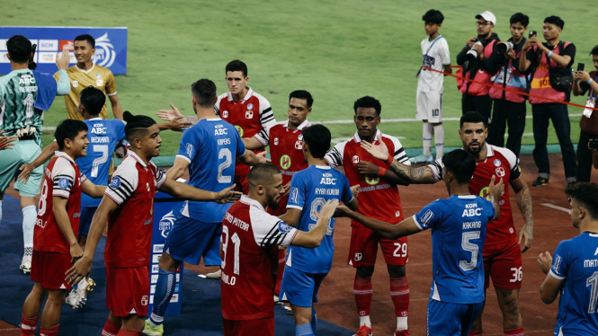 Guard of honour Barito Putera untuk Persib Bandung