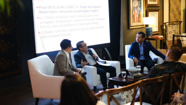 Diskusi hukum yang diselenggaran Nah’R Murdono Law Office