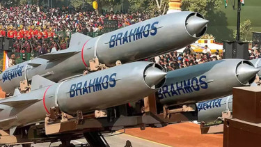 VIVA Militer: Rudal supersonik jarak jauh BrahMos militer India