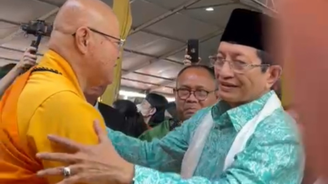 Menag Nasaruddin Umar Saat Menghadiri Perayaan Waisak (Doc: Natania Longdong)