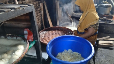 Usaha kuliner Jet Kolet yang mejeng di Festival Suadesa 2025