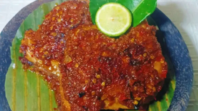 Ayam Bakar Taliwang Khas Lombok